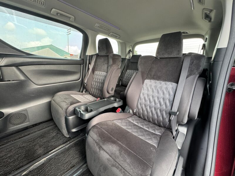 TOYOTA ALPHARD 2.5 S (7 SEATER) 2020