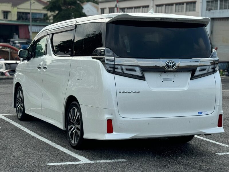 TOYOTA VELLFIRE 2.5 ZG 2020