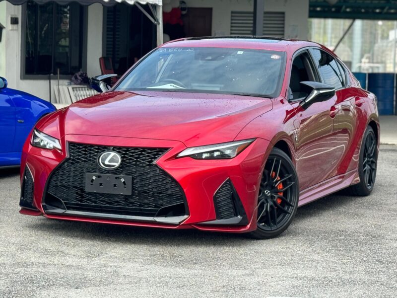 LEXUS IS300 F SPORT MODE BLACK 2022