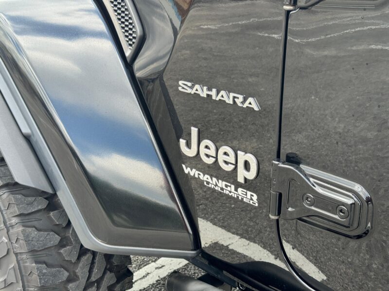 CHRYSLER JEEP WRANGLER UNLIMITED SAHARA 2020