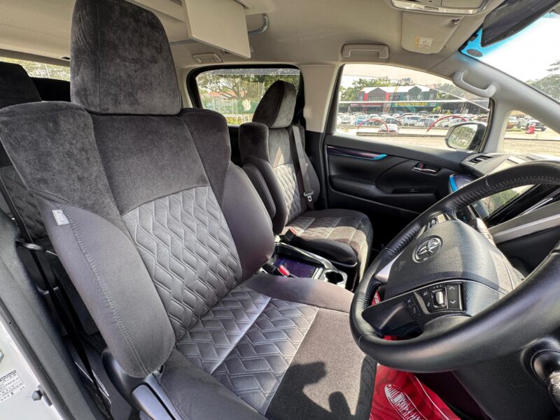 TOYOTA ALPHARD 2.5 SA FULL MODELLISTA 2019