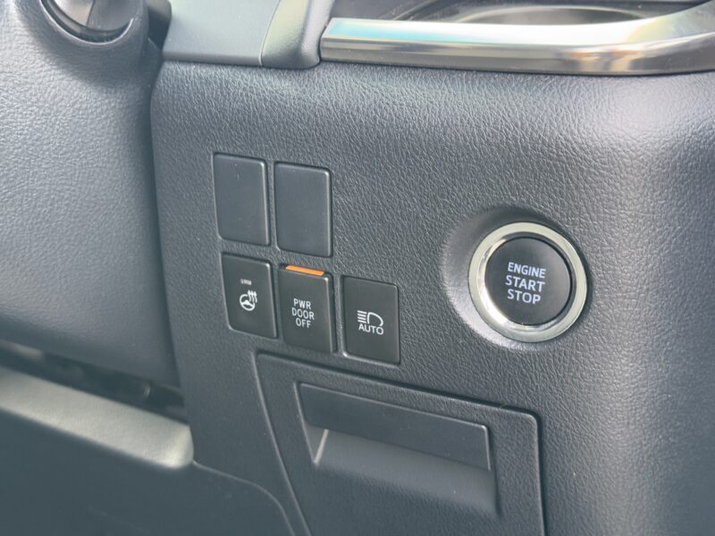 TOYOTA ALPHARD 2.5 SC 2020 JBL ENTERTAINMENT