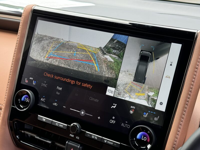 TOYOTA VELLFIRE 2.4 Z PREMIER 2023 RECON UNREGISTER