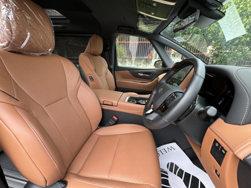 TOYOTA VELLFIRE 2.4 Z PREMIER 2023 RECON UNREGISTER