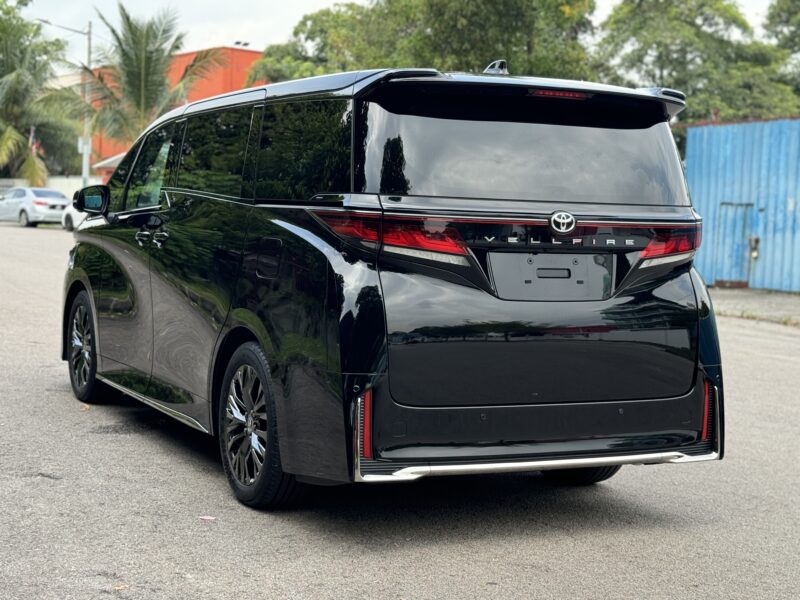 TOYOTA VELLFIRE 2.4 Z PREMIER 2023 RECON UNREGISTER