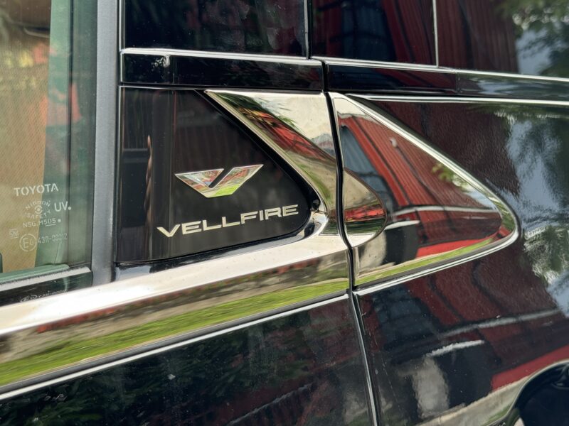 TOYOTA VELLFIRE 2.4 Z PREMIER 2023 RECON UNREGISTER