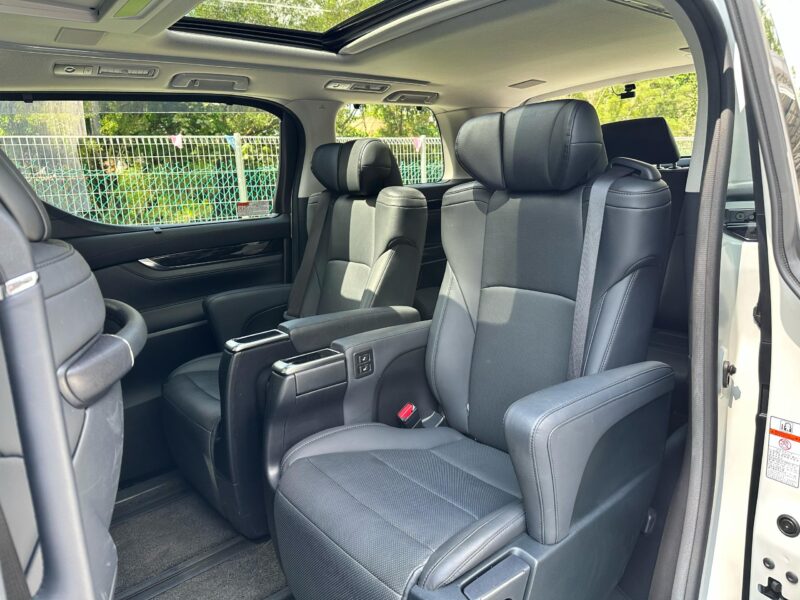 TOYOTA ALPHARD 2.5 SC (7 SEATER) 2021 JBL