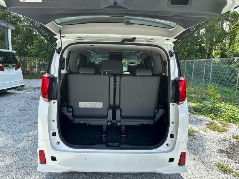 TOYOTA ALPHARD 2.5 SC (7 SEATER) 2021 JBL