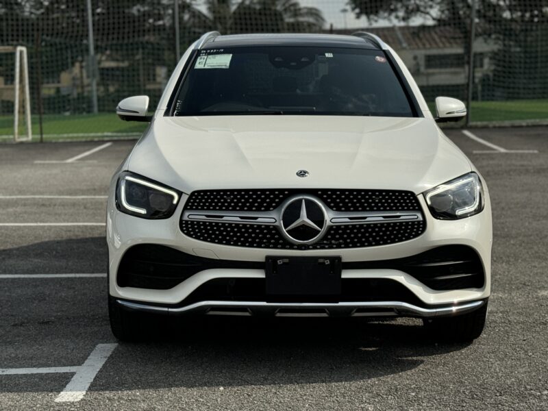 MERCEDES BENZ GLC300 4MATIC AMG LINE 2019 RECON UNREGISTER