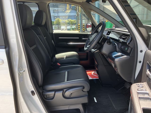 HONDA STEPWAGON 1.5 SPADA COOL SPIRIT HONDA SENSING (7SEATER) 2021