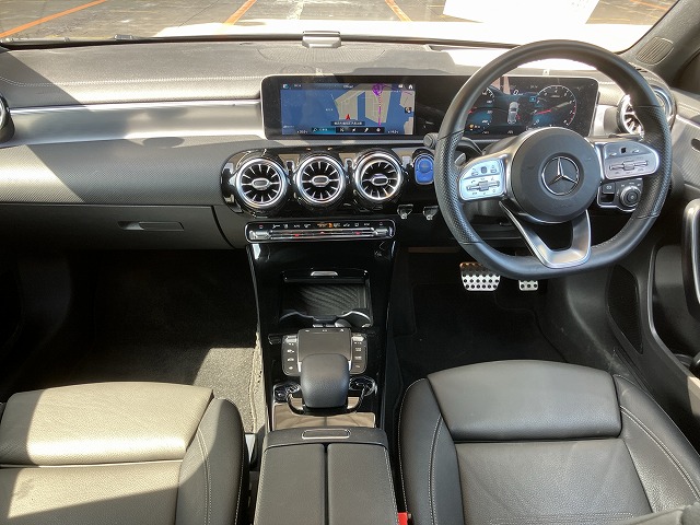 MERCEDES BENZ A180 STYLE AMG LINE 2020 RECON UNREGISTER
