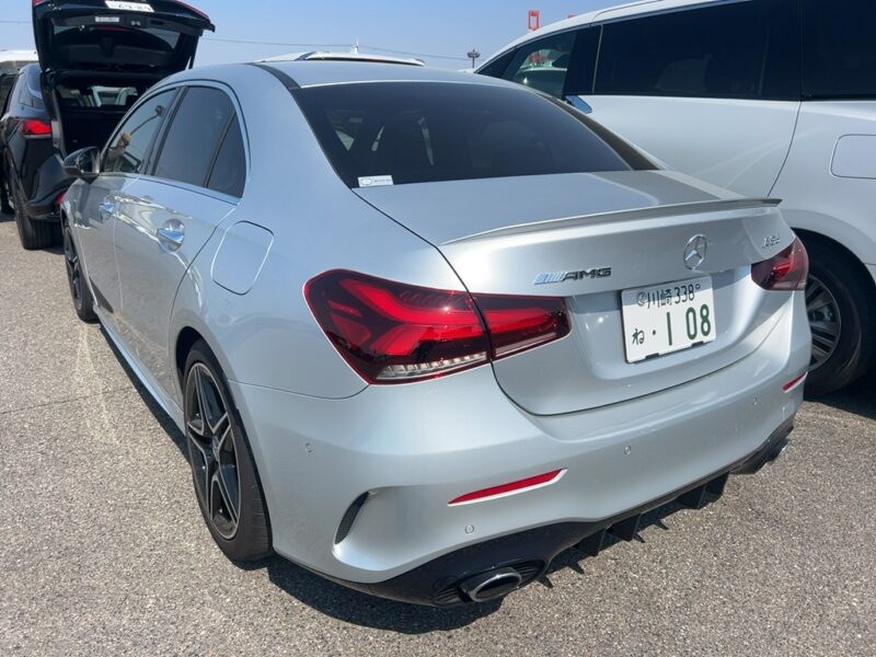 [GRADE 5A] MERCEDES BENZ AMG A35 4MATIC SEDAN 2020