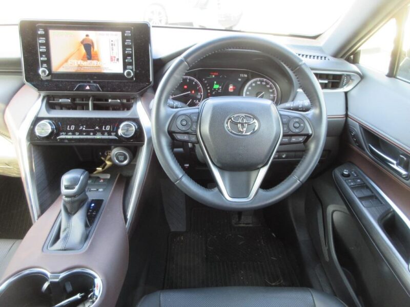 TOYOTA HARRIER 2.0 G LEATHER PACKAGE 2022