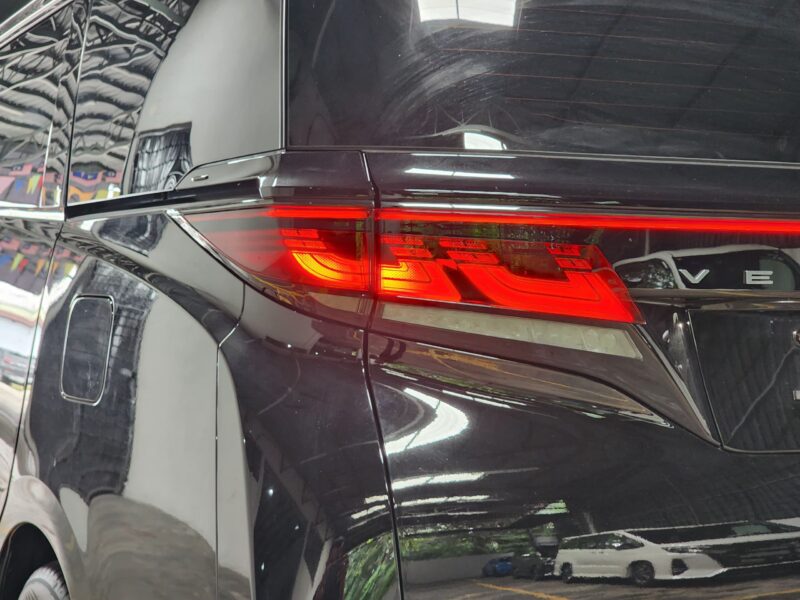 [BEST DEAL] TOYOTA VELLFIRE 2.4 Z PREMIER (A) 2023