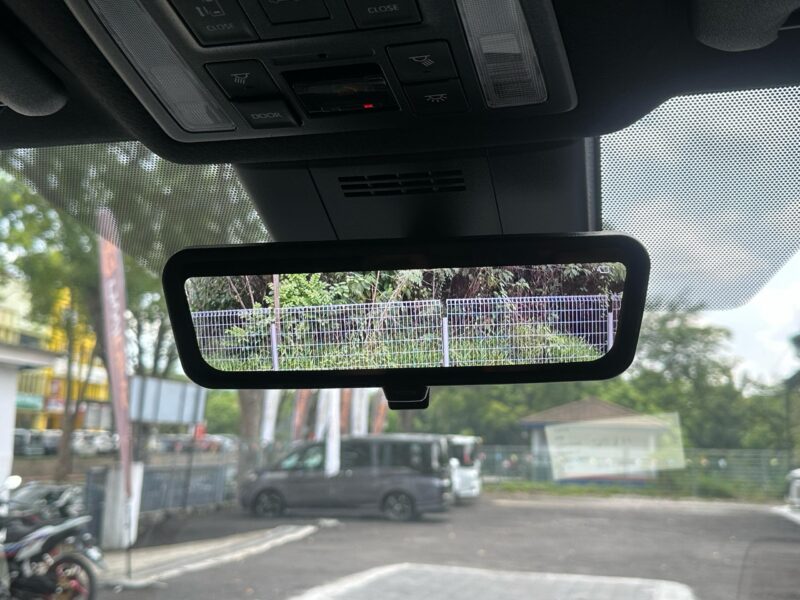 TOYOTA VOXY 2.0 S-Z (7 SEATER) 2023 RECON UNREGISTER