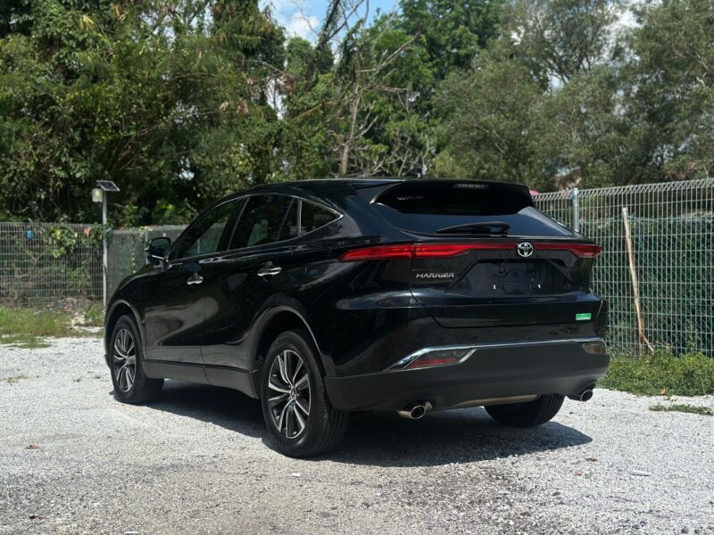 TOYOTA HARRIER 2.0 G LEATHER PCKG 2021 RECON UNREGISTER