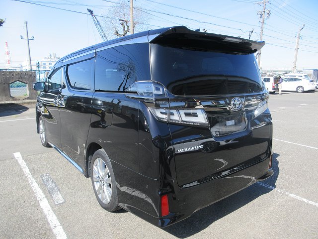 TOYOTA VELLFIRE 2.5 Z GOLDEN EYES (7 SEATER) 2021 RECON UNREGISTER