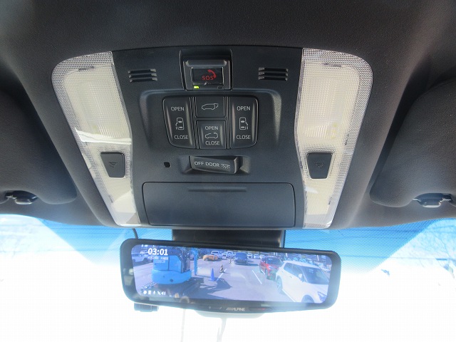 TOYOTA VELLFIRE 2.5 Z GOLDEN EYES (7 SEATER) 2021 RECON UNREGISTER