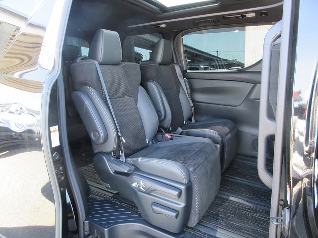 TOYOTA ALPHARD 2.5 S TYPE GOLD (7 SEATER) 2020 RECON UNREGISTER