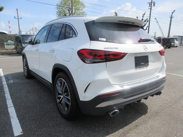 MERCEDES BENZ AMG GLA35 4MATIC 2020 RECON UNREGISTER