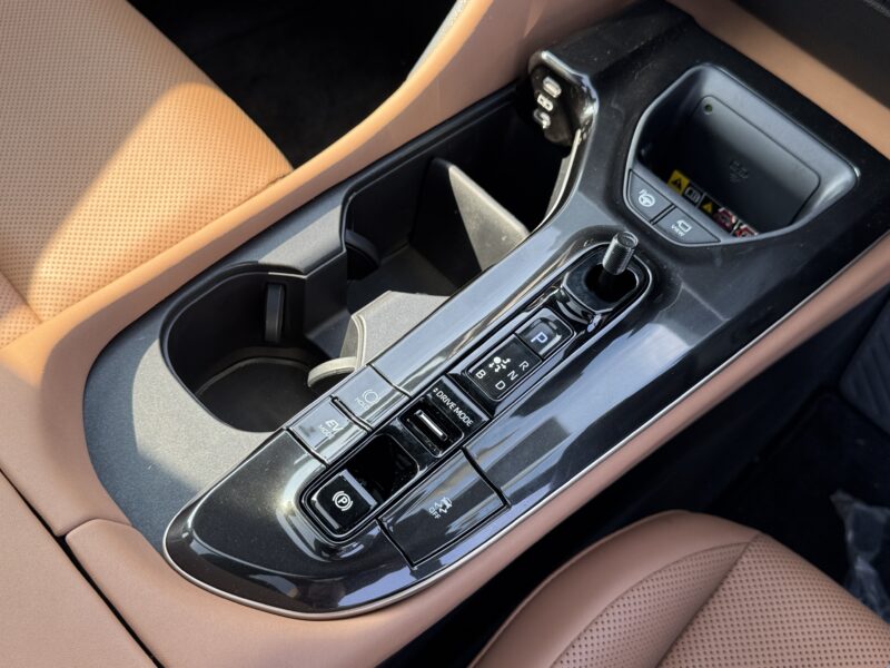 TOYOTA CROWN SPORT Z 2024 RECON UNREGISTER