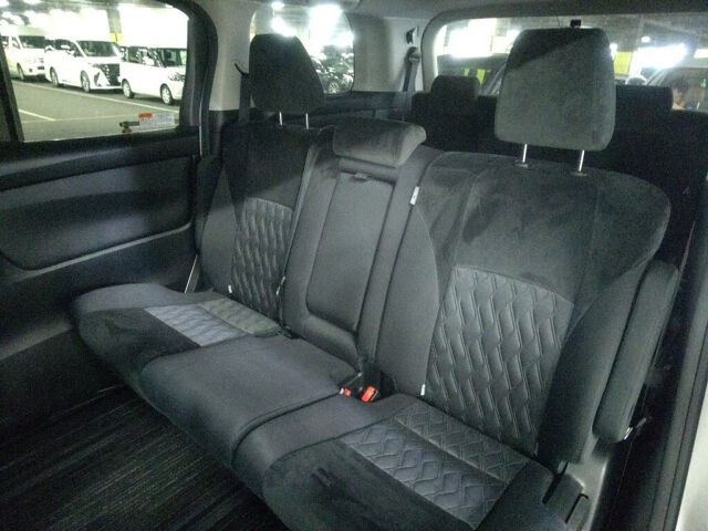 TOYOTA VELLFIRE 2.5 Z (8 SEATER) 2021 RECON UNREGISTER