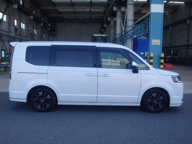 HONDA STEPWAGON 1.5 SPADA (7 SEATER) 2022 RECON UNREGISTER