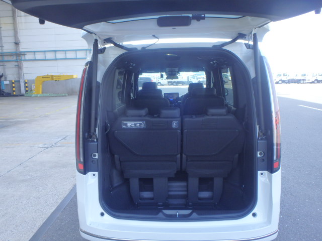 HONDA STEPWAGON 1.5 SPADA (7 SEATER) 2022 RECON UNREGISTER
