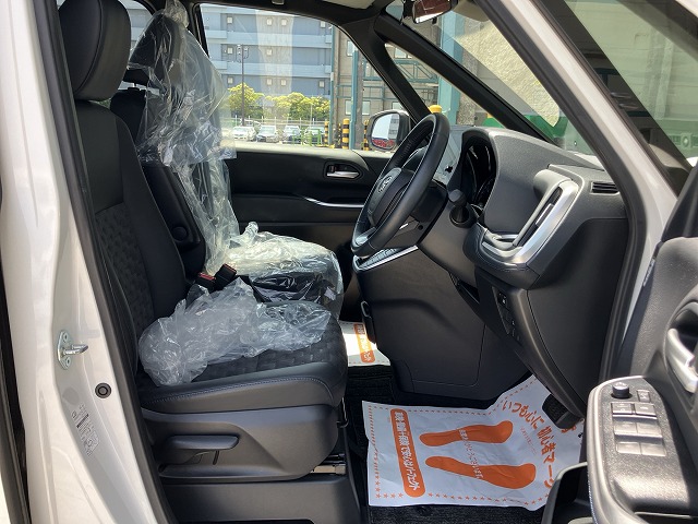 TOYOTA VOXY 2.0 S-Z (7 SEATER) 2022