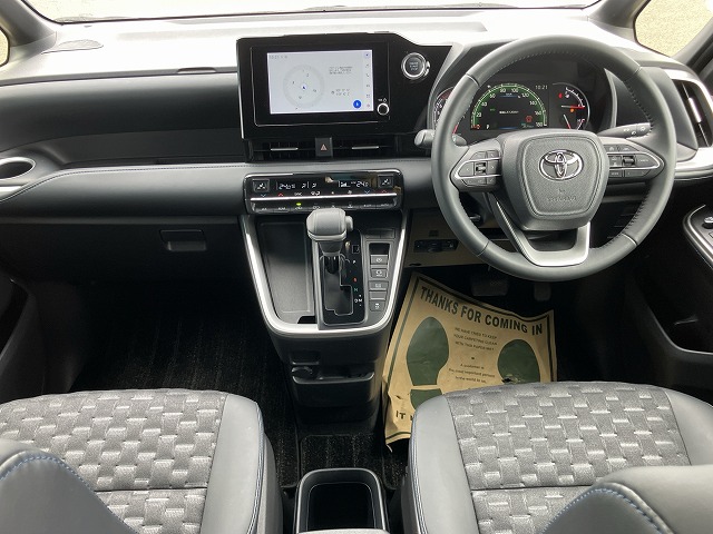 [GRADE 5A] TOYOTA VOXY 2.0 S-Z (7 SEATER) 2022