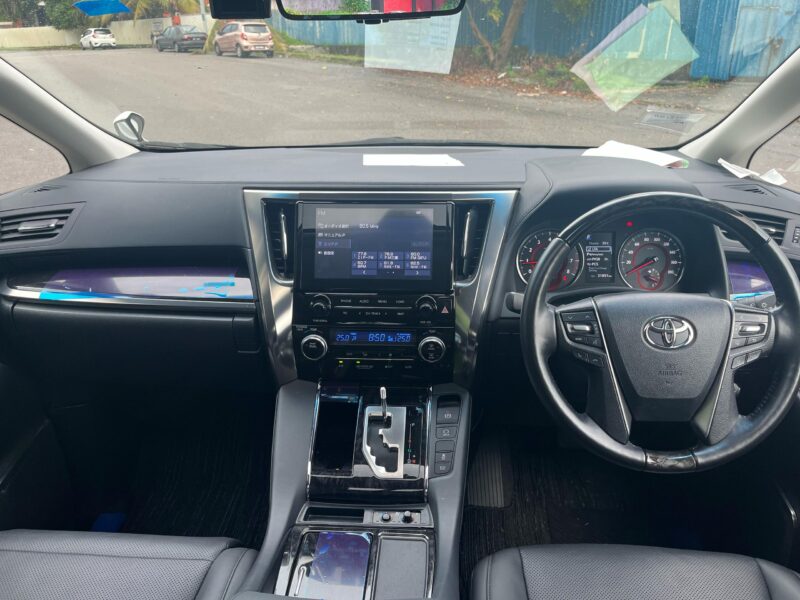 TOYOTA ALPHARD 2.5 SC (7 SEATER) 2021 RECON UNREGISTER