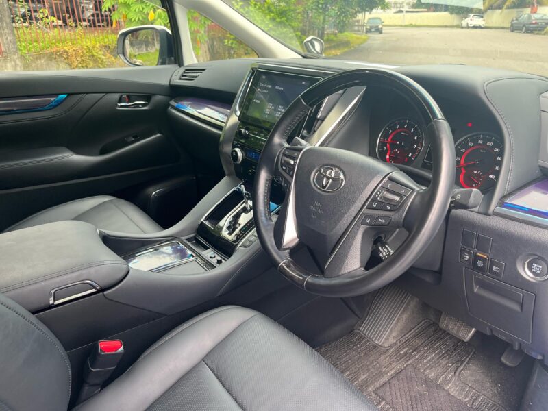 TOYOTA ALPHARD 2.5 SC (7 SEATER) 2021 RECON UNREGISTER