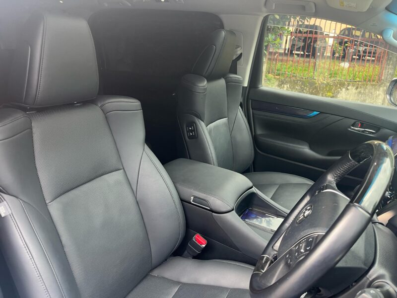 TOYOTA ALPHARD 2.5 SC (7 SEATER) 2021 RECON UNREGISTER