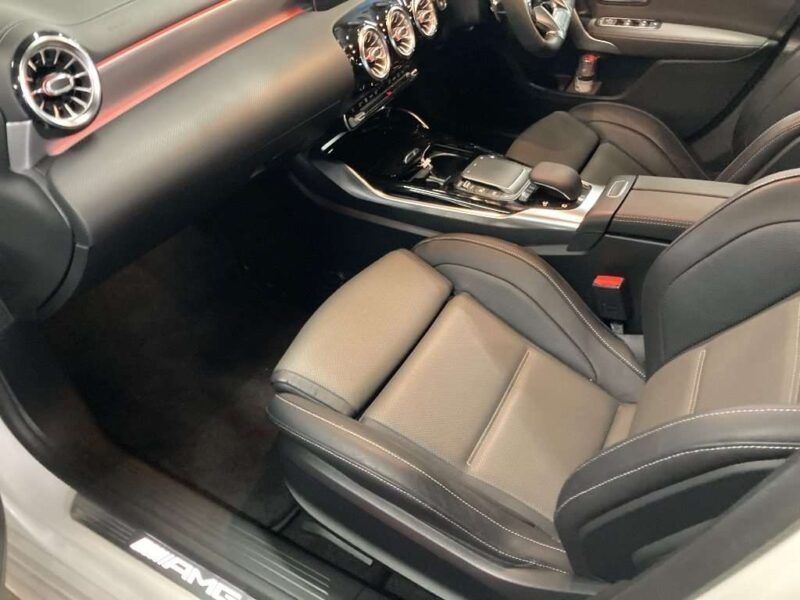 MERCEDES BENZ AMG A35 4MATIC HATCHBACK 2020