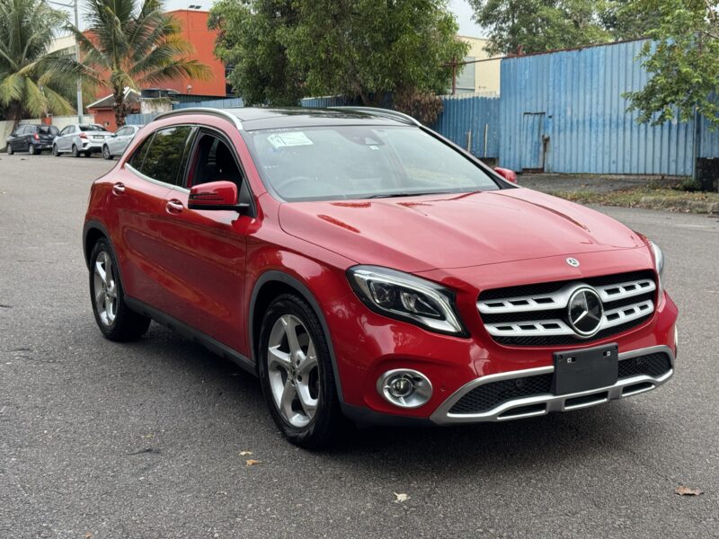 MERCEDES BENZ GLA220 4MATIC 2020 RECON UNREGISTER