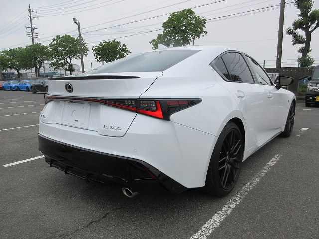 LEXUS IS300 F SPORT MODE BLACK S 2022 RECON UNREGISTER