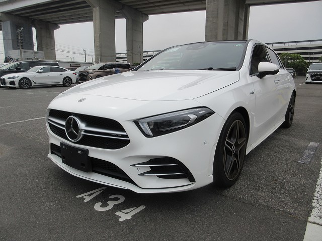 MERCEDES BENZ AMG A35 4MATIC HATCHBACK 2020