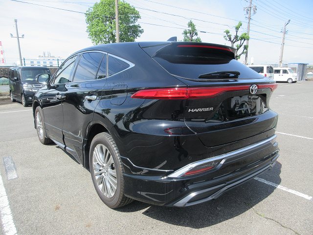 TOYOTA HARRIER 2.0 Z 2020 RECON UNREGISTER