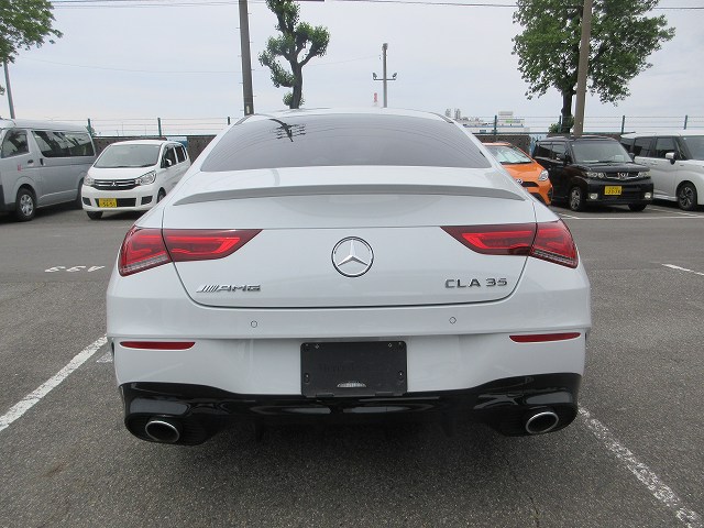 FULLY LOADED MERCEDES BENZ CLA35 4MATIC 2020