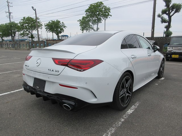 FULLY LOADED MERCEDES BENZ CLA35 4MATIC 2020