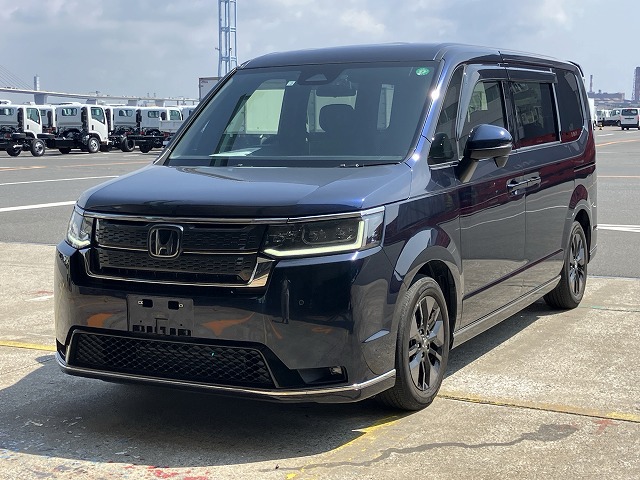 HONDA STEPWAGON 1.5 SPADA (7 SEATER) 2022