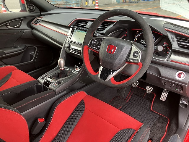 [LOW MILEAGE] HONDA CIVIC TYPE R (FK8) 2021