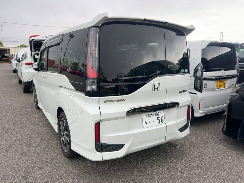 HONDA STEPWAGON 1.5 SPADA COOL SPIRIT HONDA SENSING (7 SEATER) 2020