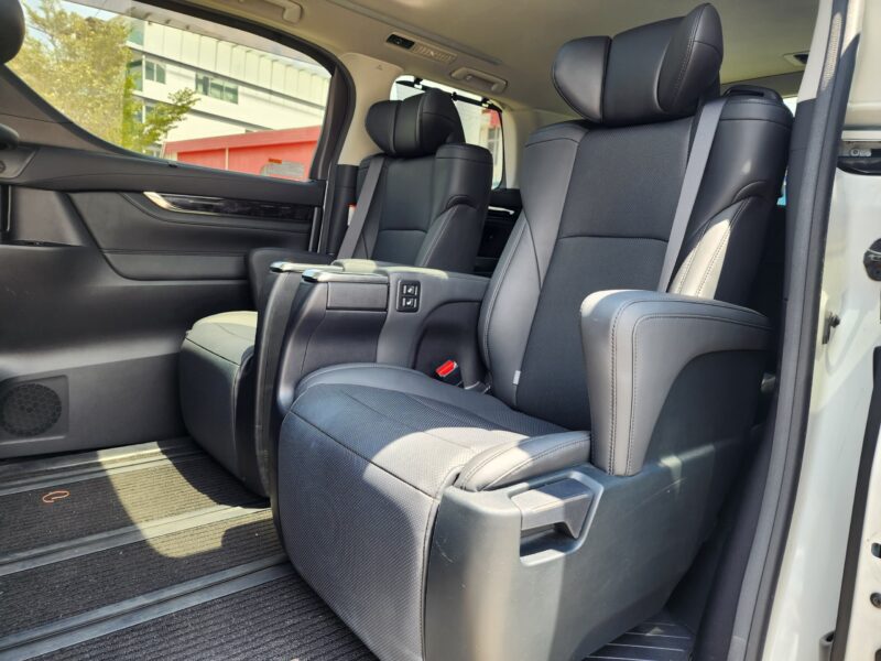 TOYOTA VELLFIRE 2.5 ZG (7 SEATER) 2021