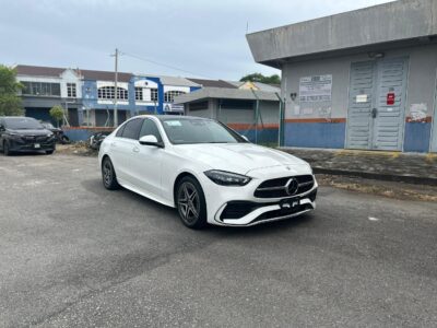 MERCEDES BENZ C200 AVANTGARDE AMG LINE 2022