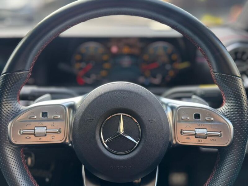 MERCEDES BENZ CLA250 4MATIC AMG LINE 2022