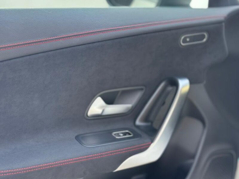 MERCEDES BENZ CLA250 4MATIC AMG LINE 2022