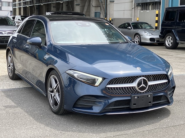 MERCEDES BENZ A180 STYLE AMG LINE 2021
